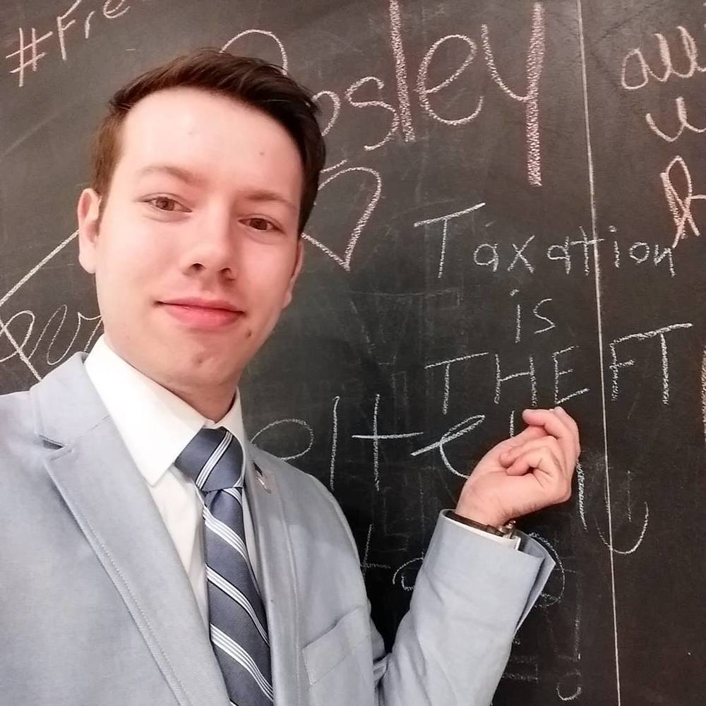 Meet your Posher, Tyler